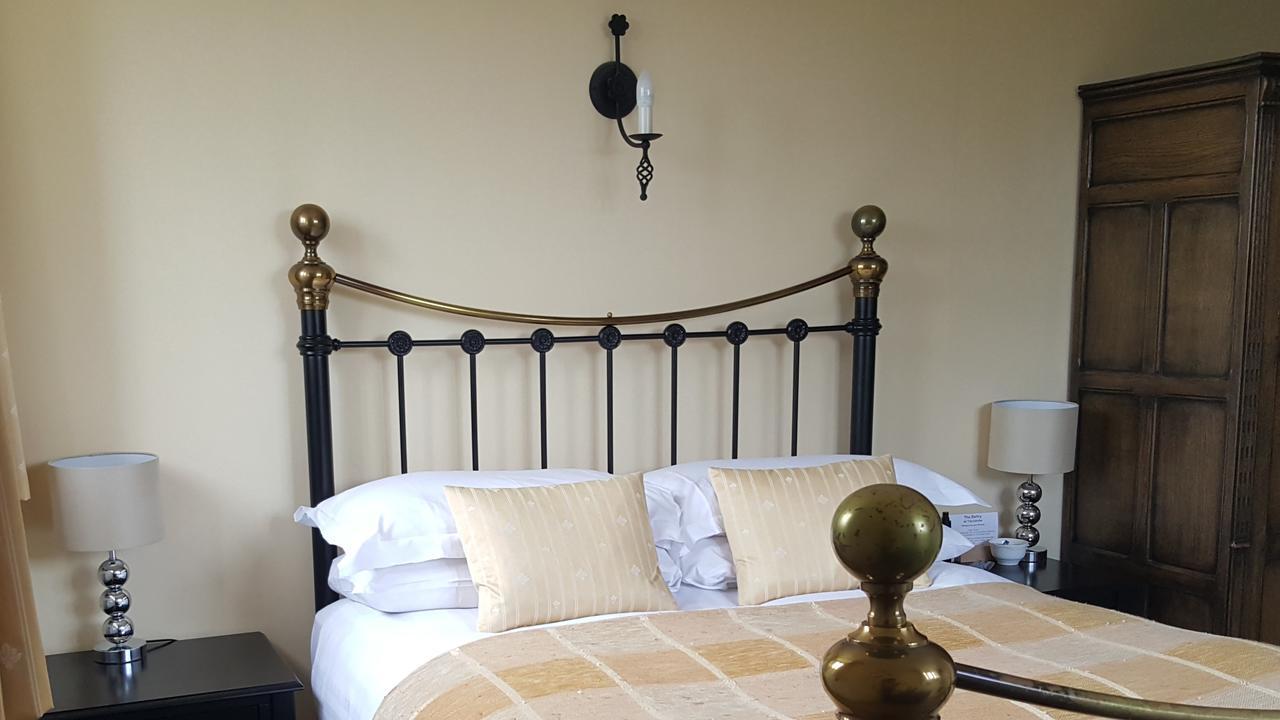 The Belfry At Yarcombe Bed & Breakfast Ngoại thất bức ảnh